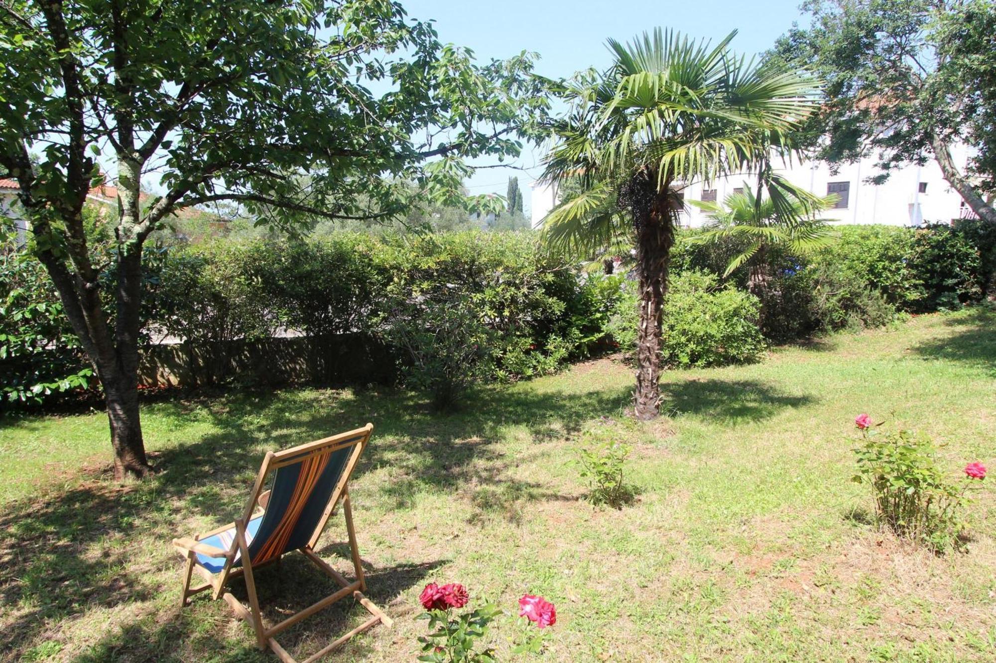 Apartments Brankica Island - Happy Rentals Vantacici Ngoại thất bức ảnh