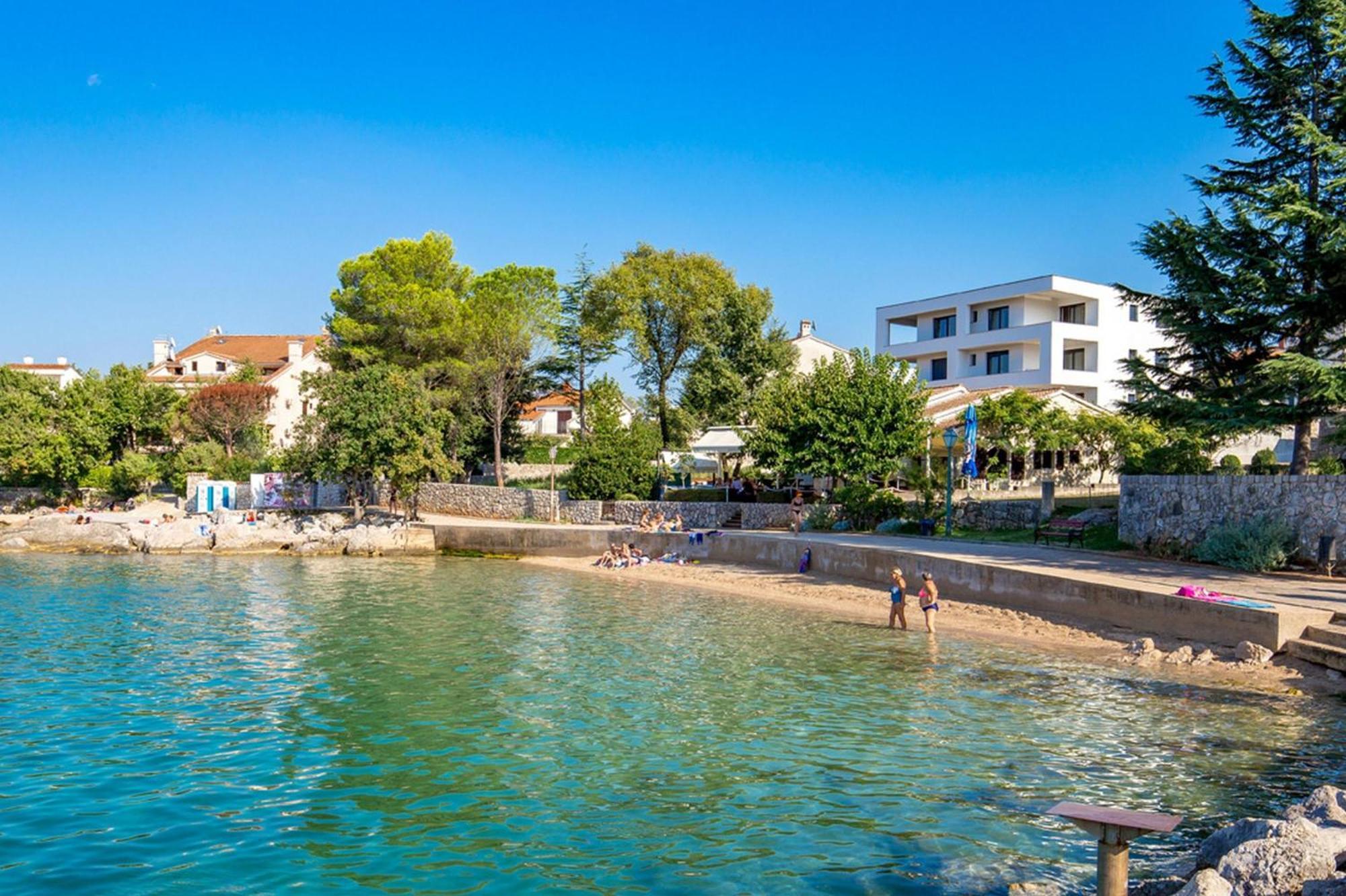 Apartments Brankica Island - Happy Rentals Vantacici Ngoại thất bức ảnh