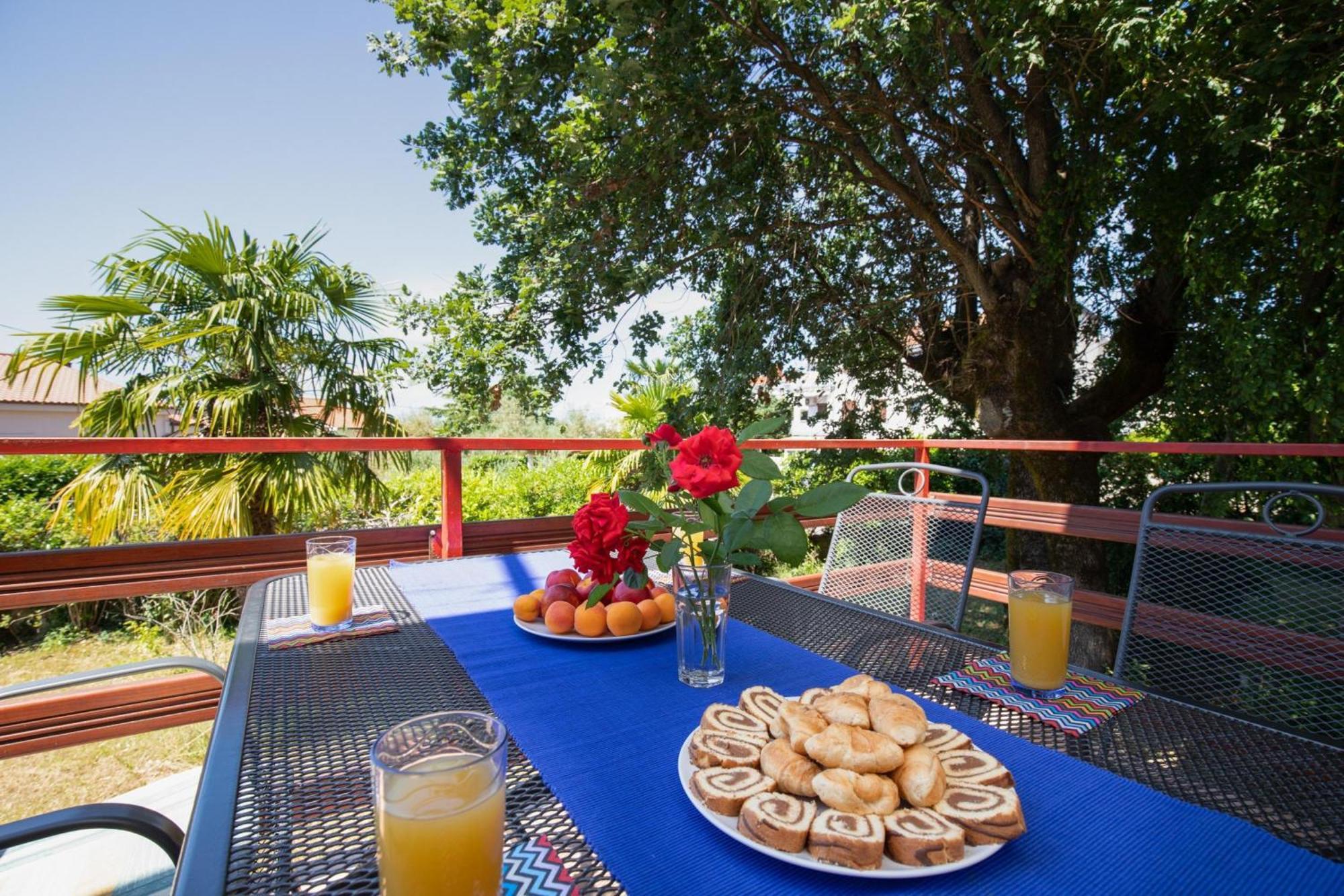 Apartments Brankica Island - Happy Rentals Vantacici Ngoại thất bức ảnh